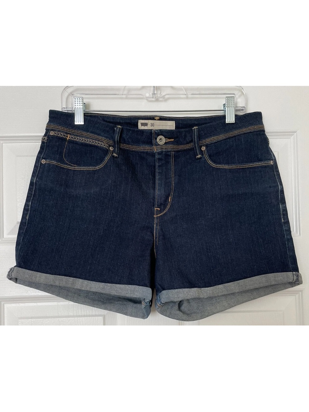 Levi’s Women’s Dark Blue Denim Shorts Size 30